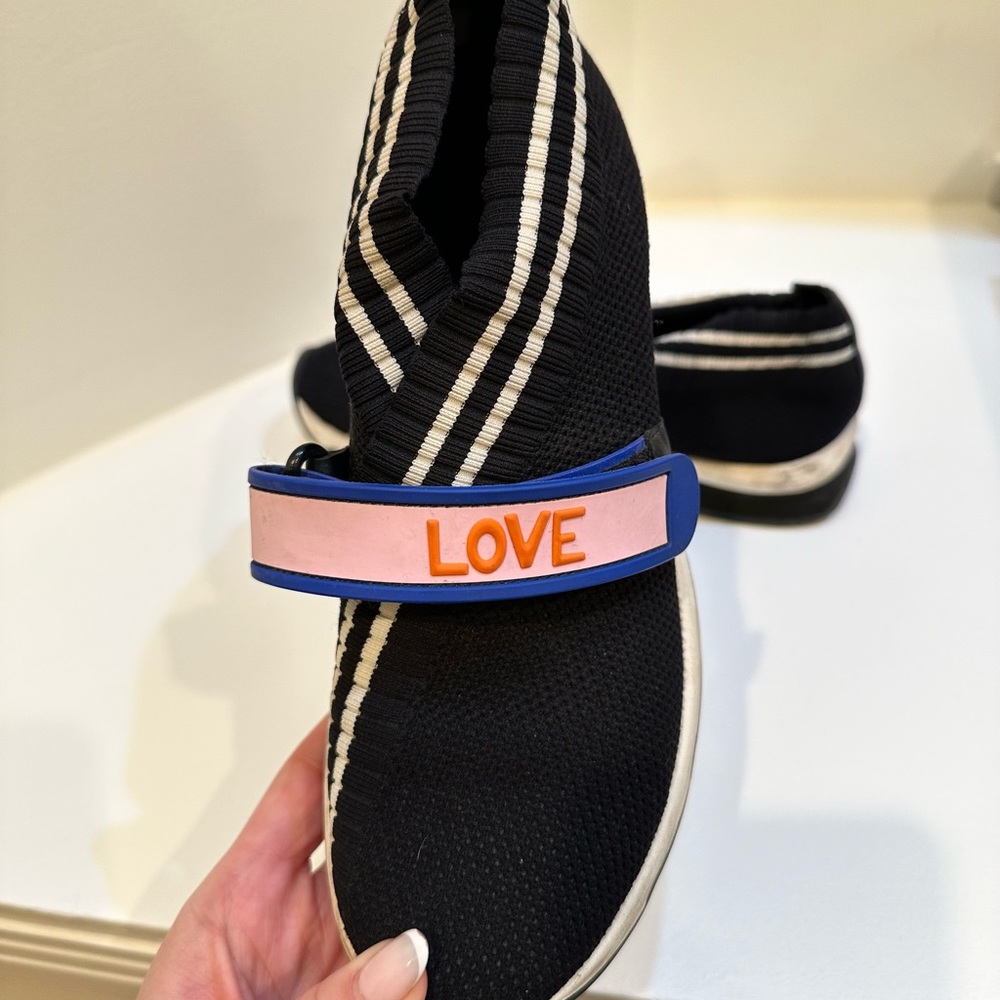 fendi sneakers- a few scuffs - Picture 3 of 5